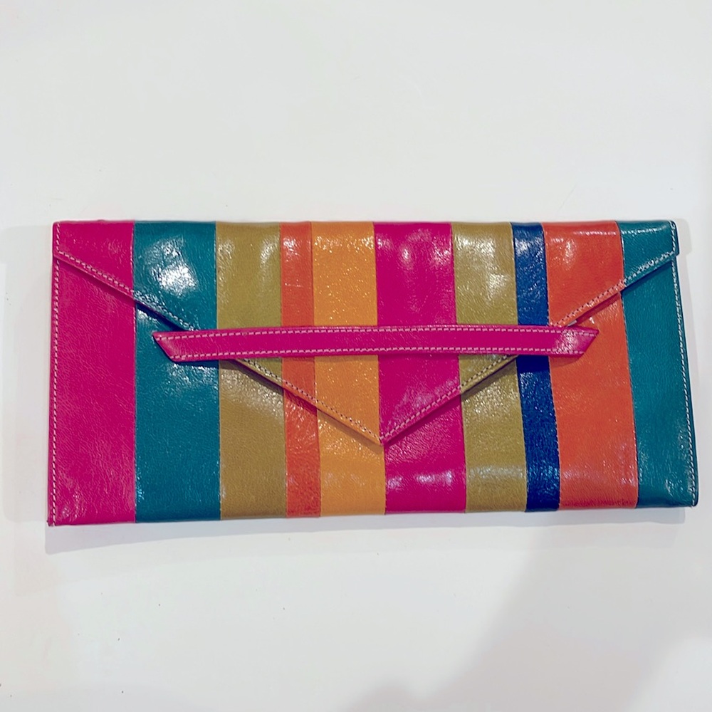 NWT Tusk Travel Envelope. Leather. Multi-color. 10”x5”.